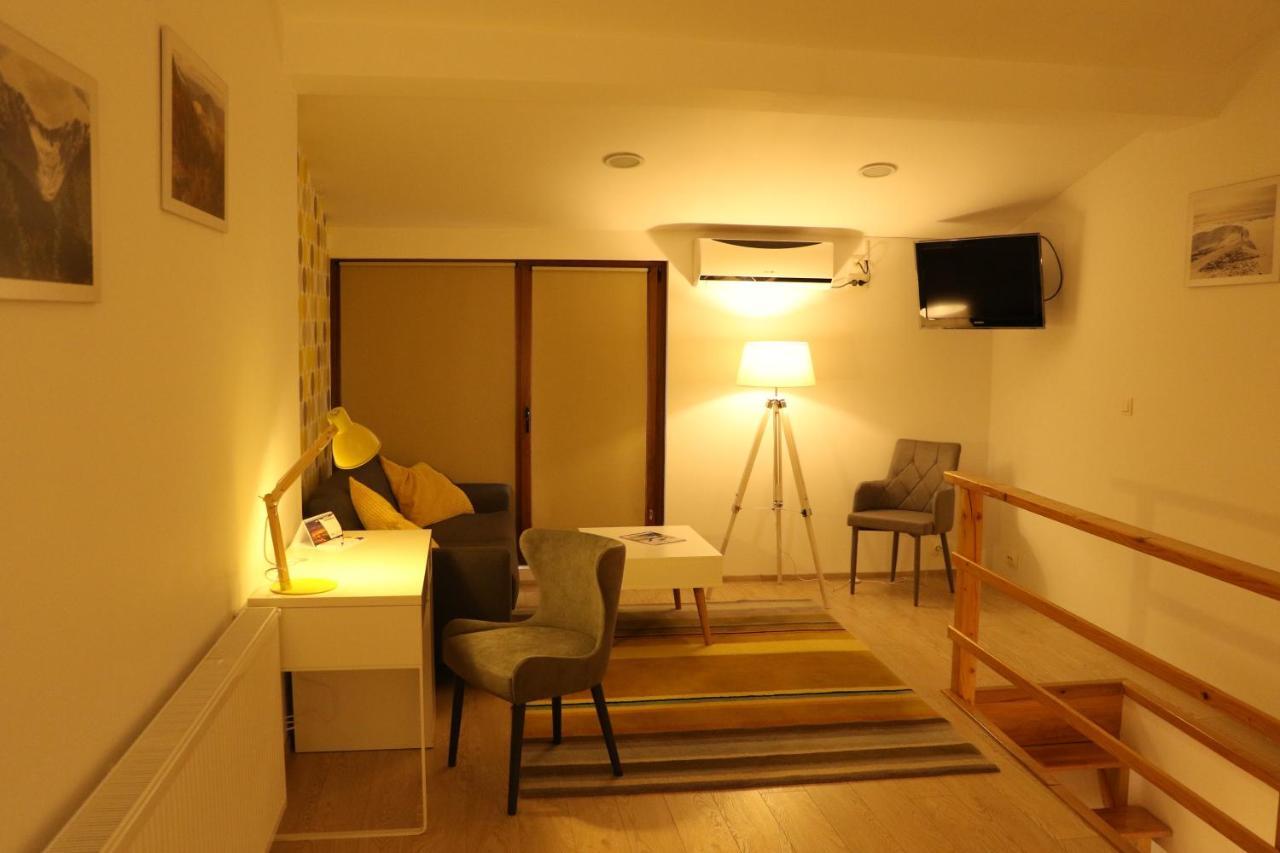 Fagaras Cosy Flat Villa Exterior photo